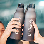 waterflessen team personeel geschenken